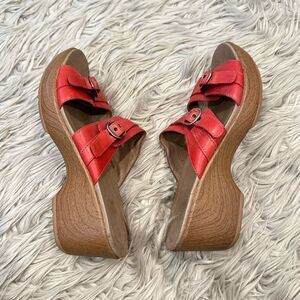 Dansko sandals size 41 (10.5)
